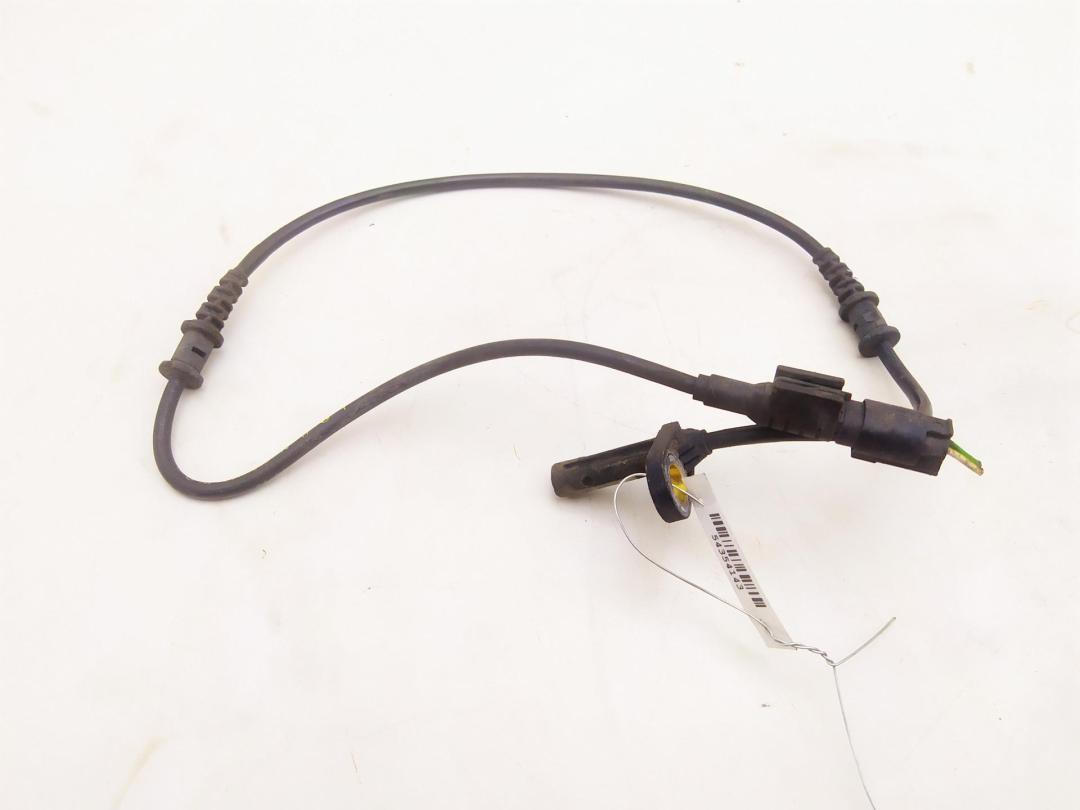 датчик ABS Mercedes-Benz E-Класс W211/S211 2004, 1.8 л., бензин, АКПП, серый, универсал, 2115401317 - фото №1