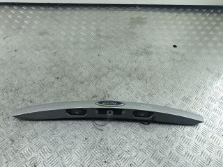 накладка подсветки номера Ford Mondeo 3 поколение 2002, 2.0 л., бензин, МКПП, серый, хетчбэк 5 дв., 1S71F43400AF