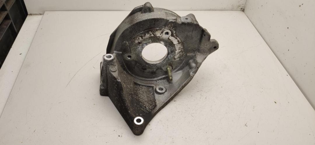кронштейн ТНВД Peugeot Partner 2003, 2.0 л., дизель, МКПП, серый, фургон, 96389217