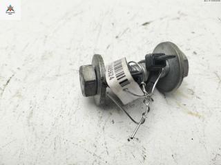 Болт крепления Peugeot 307 1 поколение 2002, 1.6 л., бензин, МКПП, зелёный, хетчбэк 5 дв.