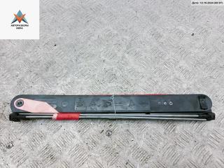 знак аварийной остановки Mercedes-Benz C-Класс W203/S203/CL203 2002, 1.8 л., бензин, МКПП, серый, универсал, A1688900797