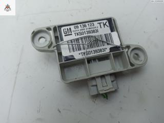 датчик AirBag Opel Vectra B [рестайлинг] 1999, 2.0 л., бензин, МКПП, синий, универсал, 09136123