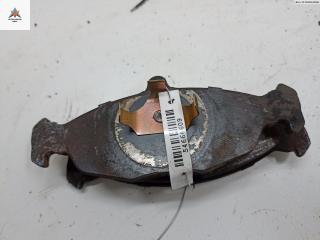 Колодки тормозные передние Opel Astra F [рестайлинг] 1996, 1.6 л., бензин, АКПП, красный, хетчбэк 5 дв.