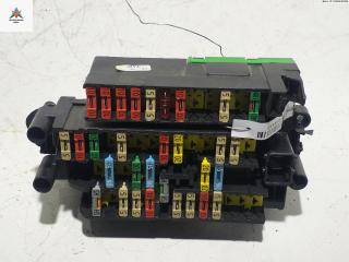 блок предохранителей Citroen Xsara Picasso 1 поколение 2000, 1.8 л., бензин, МКПП, красный, минивэн, 9635518180