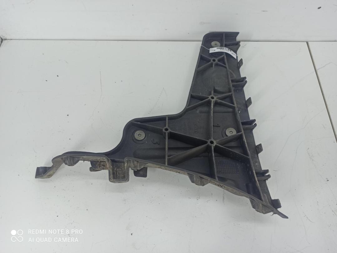 кронштейн заднего бампера Audi A4 B7 2005, 2.5 л., дизель, МКПП, чёрный, универсал, 8E9807454A
