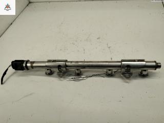 топливная рампа Skoda Rapid 1 поколение 2016, 1.2 л., бензин, МКПП, серый, хетчбэк 5 дв., 04E133320D