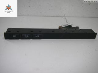кнопка открытия багажника BMW X5 E53 2001, 3.0 л., бензин, АКПП, белый, внедорожник 5 дв., 8373733, 61318373733