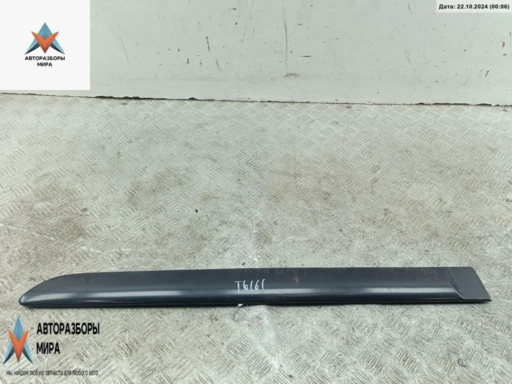 молдинг двери задней левой Citroen C5 1 поколение 2003, 2.0 л., дизель, МКПП, серый, универсал, 96279003 - фото №1