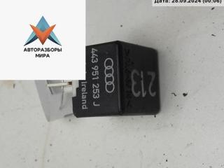 реле (прочие) Volkswagen Passat B5 1997, 1.6 л., бензин, МКПП, серый, универсал, 443951253J