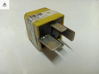 реле (прочие) Opel Astra H/Family [рестайлинг] 2005, 1.8 л., бензин, АКПП, серый, хетчбэк 5 дв., 90226846