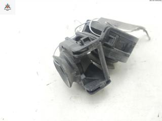 кронштейн радиатора Peugeot 207 1 поколение 2007, 1.4 л., бензин, МКПП, красный, хетчбэк 3 дв.