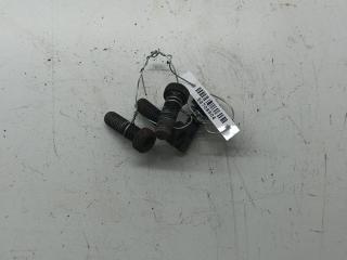 Болт крепления Ford Mondeo 2 поколение 1999, 1.8 л., бензин, МКПП, серый, универсал