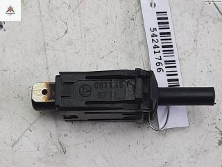 выключатель концевой (концевик) Mercedes-Benz E-Класс W124 1986, 2.3 л., бензин, МКПП, серый, универсал, 0015458714