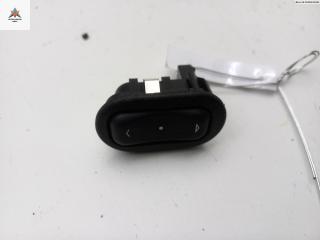 кнопка стеклоподъемника заднего правого Opel Zafira 1 поколение (A) 1999, 1.8 л., бензин, МКПП, серый, минивэн, 13363100