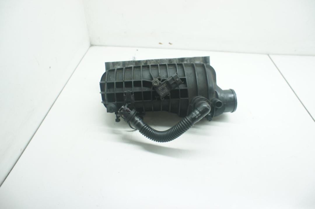 коллектор впускной Ford B-max 2013, 1.0 л., бензин, минивэн, 1835025, CM5G-9424-FA