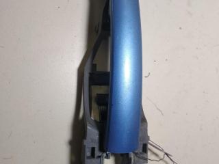 ручка наружная передняя правая Volkswagen Polo 4 поколение [рестайлинг] 2005, 1.4 л., дизель, МКПП, синий, хетчбэк 5 дв., 3B0837886