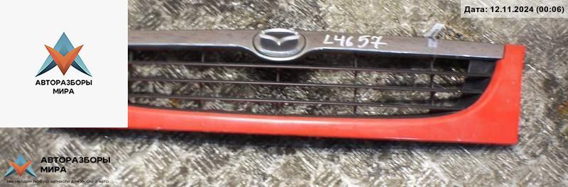 решетка радиатора Mazda MX-3 1 поколение 1994, зелёный, хетчбэк 3 дв. - фото №1