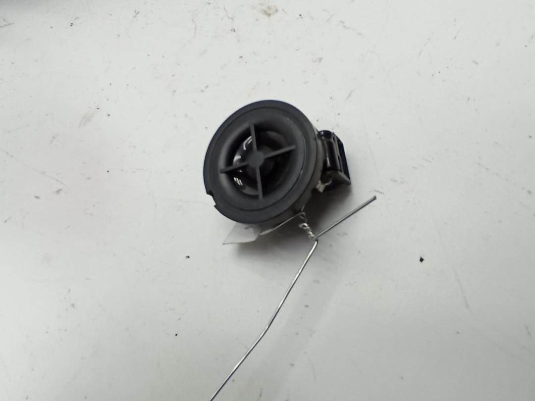 динамик высокочастотный (пищалка) Opel Zafira A 2001, 1.8 л., бензин, МКПП, серый, минивэн, 90379282