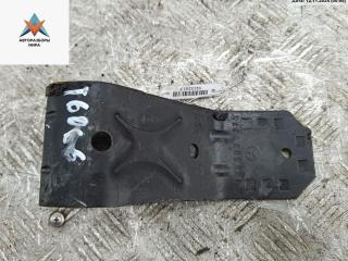 упор противооткатный Mercedes-Benz A-Класс W168/V168 [рестайлинг] 2001, 1.6 л., бензин, АКПП, чёрный, хетчбэк 5 дв., 1685830275