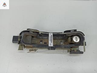 Корпус (держатель) ручки двери передней правой Audi A4 B5 [рестайлинг] 1999, 1.6 л., бензин, МКПП, синий, седан, 8L4837064