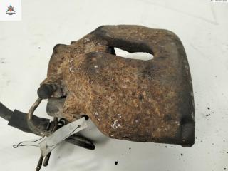 суппорт передний левый Volkswagen Passat B5 1998, 2.8 л., бензин, МКПП, серый, универсал, 8E0615123A