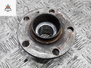 ступица задняя правая Volkswagen Golf 4 поколение 1998, 1.9 л., дизель, МКПП, синий, хетчбэк 3 дв.