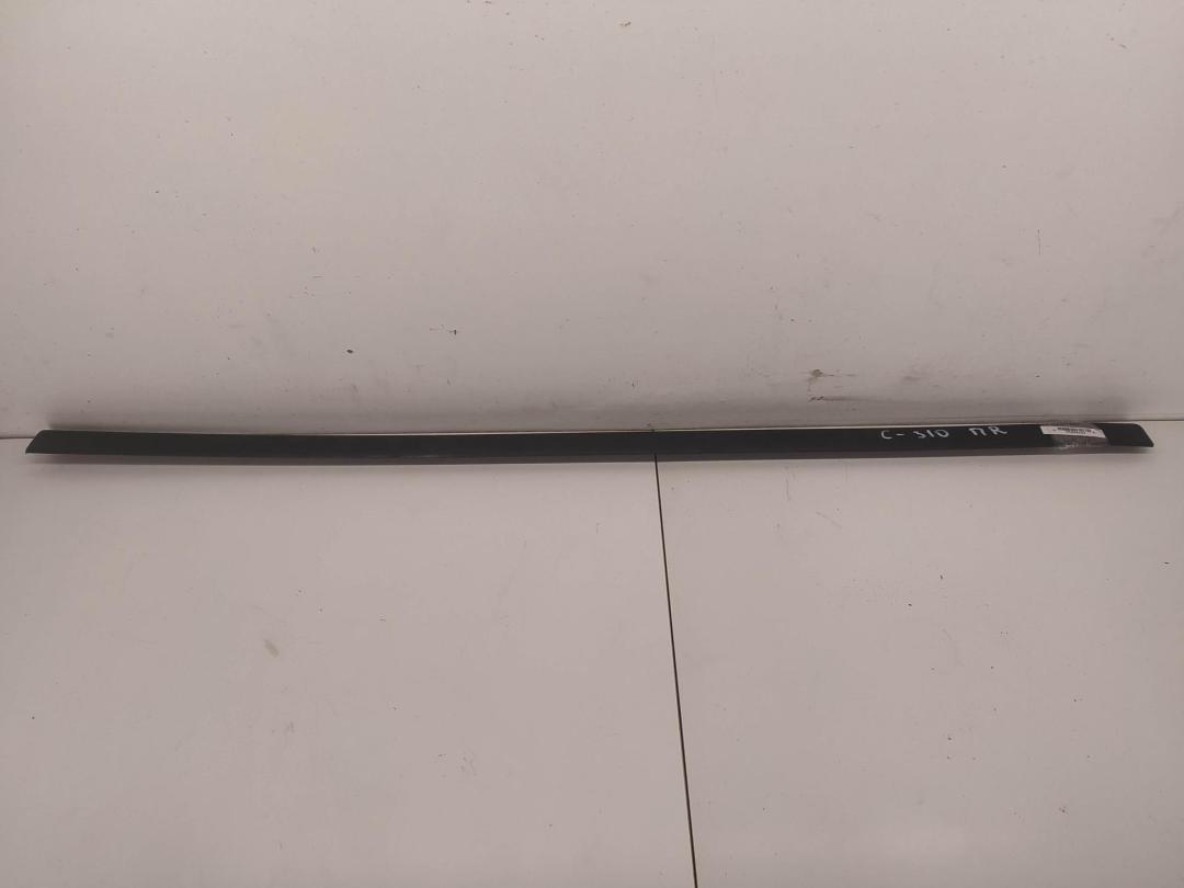молдинг двери передней правой SEAT Leon 2004, 1.6 л., бензин, МКПП, синий, хетчбэк 5 дв.