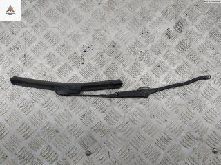 Щеткодержатель (поводок стеклоочистителя) задний Nissan Terrano R20 [2-й рестайлинг] 2000, 2.7 л., дизель, МКПП, синий, внедорожник 5 дв.