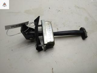 Ограничитель открывания двери задней Ford C-Max 1 поколение 2005, минивэн, 3M51R23500AF