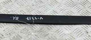 молдинг двери передней левой Ford Fusion 1 поколение [рестайлинг] 2005, 1.4 л., дизель, МКПП, серый, хетчбэк 5 дв.