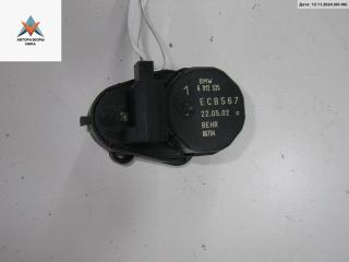 моторчик заслонки печки BMW 3 серия E46 [рестайлинг] 2002, 1.8 л., бензин, МКПП, зелёный, хетчбэк 3 дв., 6912525