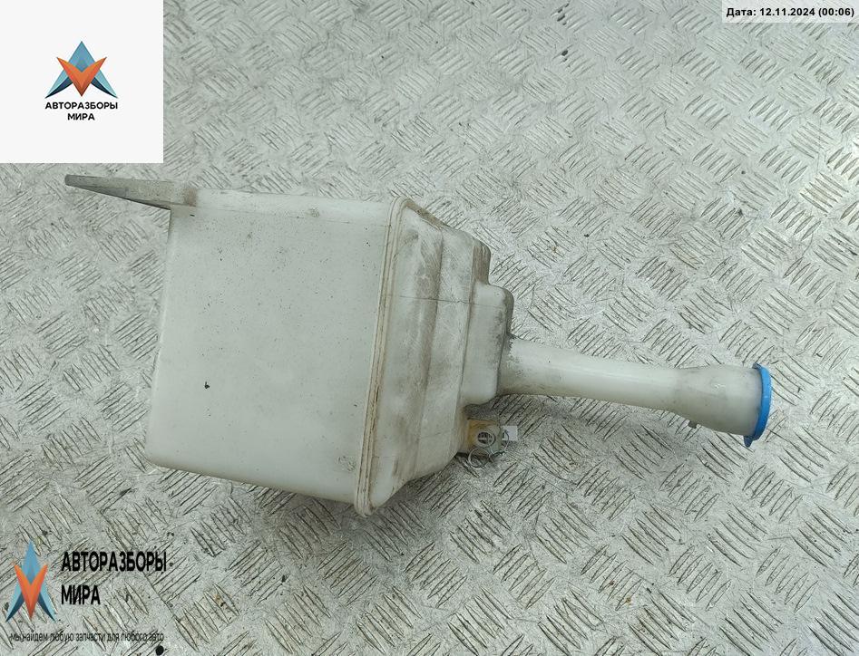 бачок омывателя Daewoo Lanos T100 1998, 1.6 л., бензин, хетчбэк 3 дв. - фото №1