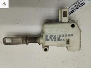 активатор замка багажника Ford Galaxy 1 поколение [рестайлинг] 2003, 1.9 л., дизель, МКПП, серый, минивэн, 7M0862159