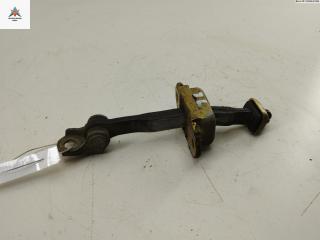 Ограничитель открывания двери задней Nissan Almera Tino V10 2000, минивэн