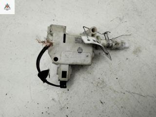 активатор замка багажника Volkswagen Passat B6 2009, 1.4 л., бензин, МКПП, чёрный, универсал, 3C0810773A