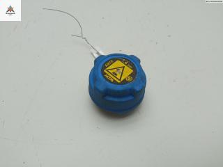 пробка расширительного бачка Fiat Panda 2 поколение 2007, 1.1 л., бензин, МКПП, жёлтый, хетчбэк 5 дв.