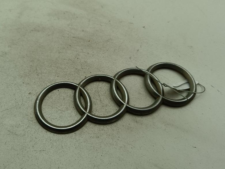 эмблема Audi A4 B5 1996, 1.8 л., бензин, МКПП, синий, универсал