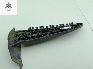 кронштейн заднего бампера Audi A6 4B/C5 [рестайлинг] 2002, 2.5 л., дизель, АКПП, чёрный, универсал, 4B9807453F