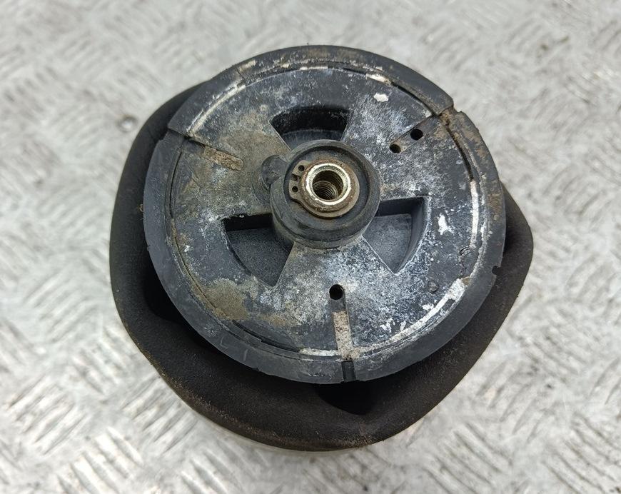 пневмоподушка BMW 5 E39 2002, 2.2 л., бензин, МКПП, универсал, 1094613