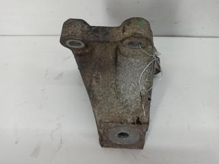 кронштейн двигателя Audi A6 4F/C6 2007, 3.0 л., дизель, АКПП, синий, седан, 4F0199307AA