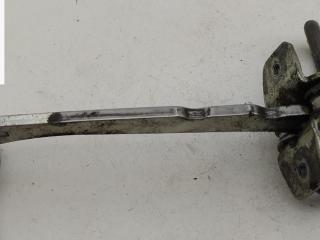 ограничитель открывания двери Opel Zafira 1 поколение (A) [рестайлинг] 2003, минивэн