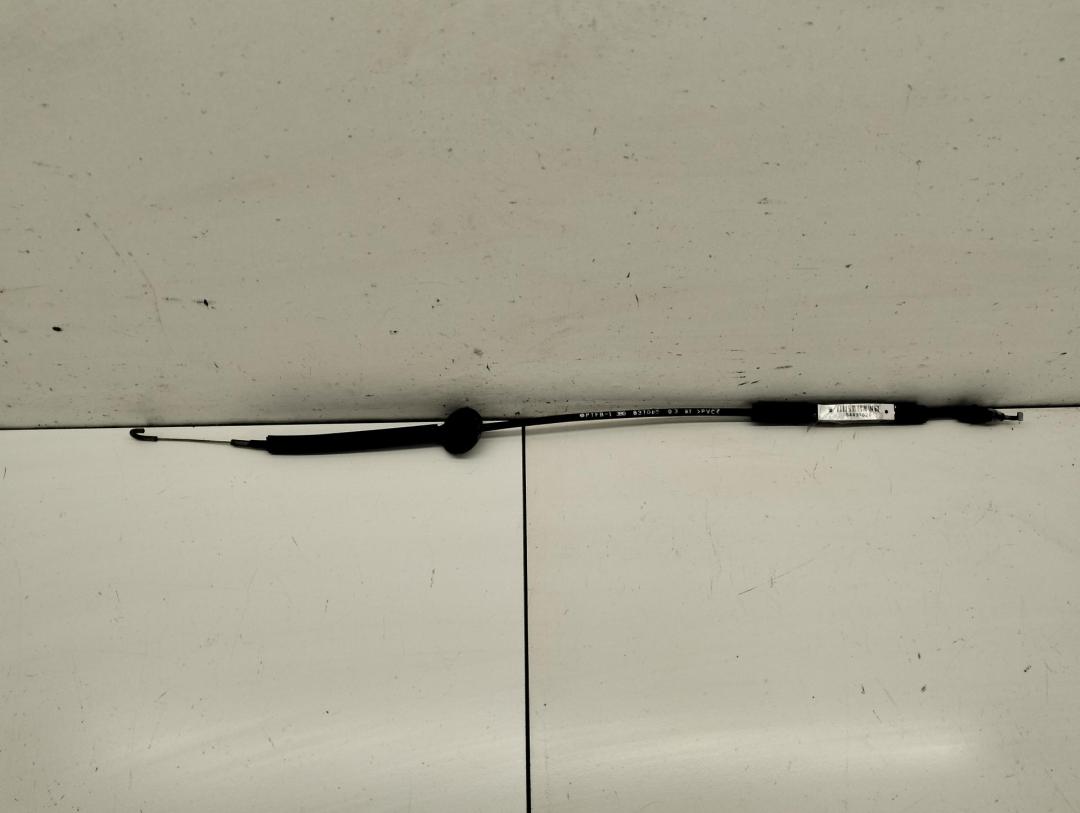 трос двери Volkswagen Passat B5 1997, 1.6 л., бензин, МКПП, серый, седан, 3B0837085