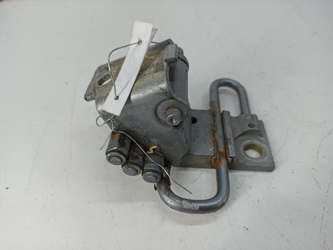 петля двери Audi A4 B7 2005, серый, универсал, 8E0831412B