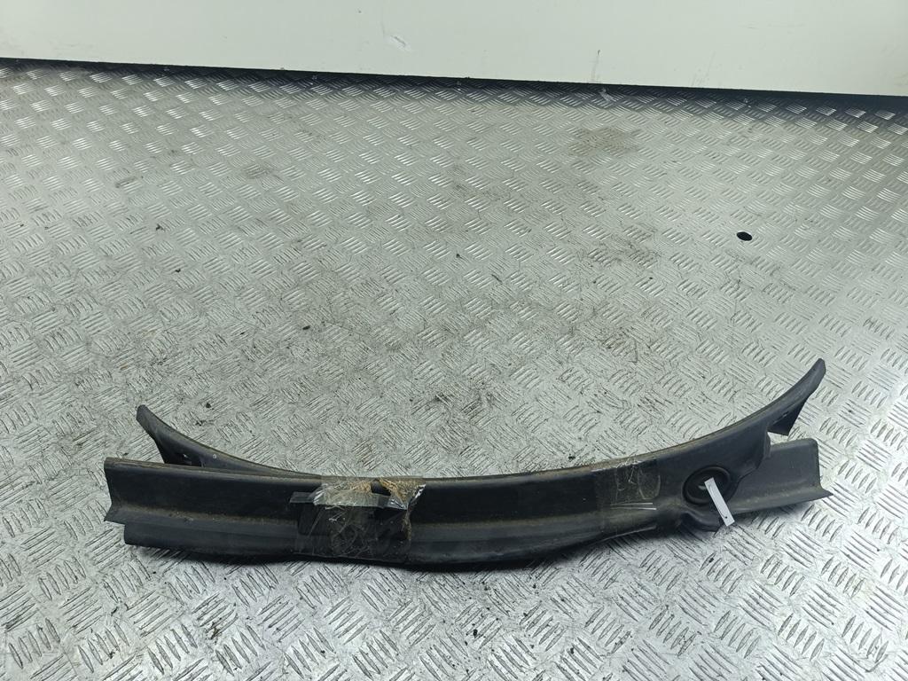 дождевик Volkswagen Passat B3 1989, 1.8 л., бензин, МКПП, красный, универсал, 357853830
