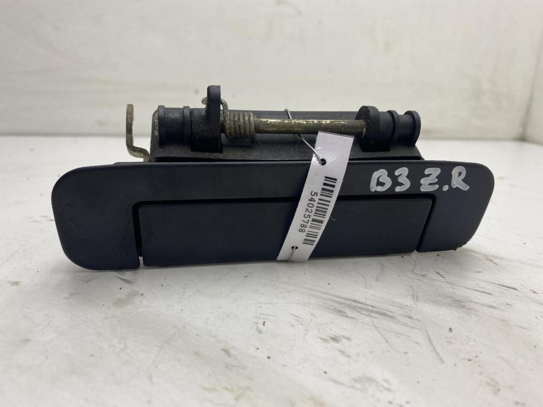 ручка наружная задняя правая Audi 80 B3 1989, 1.6 л., бензин, МКПП, серый, седан, 893839206A