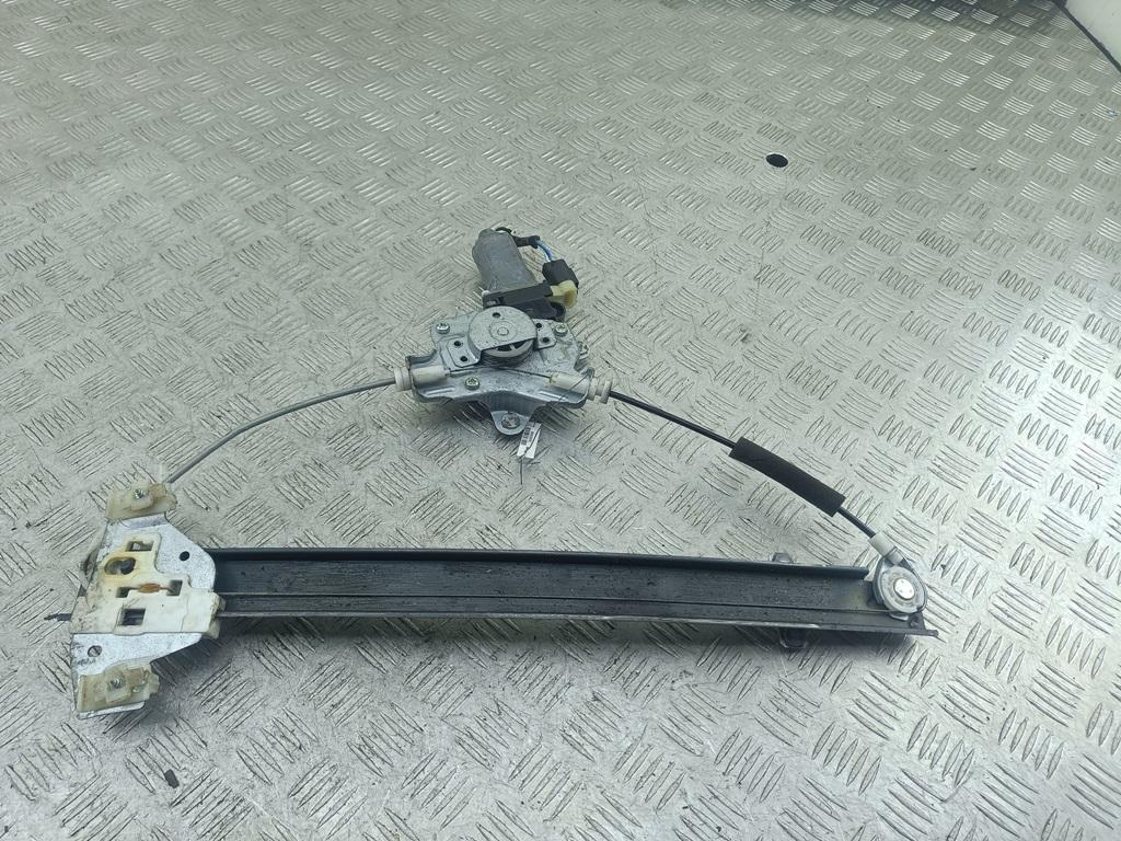 стеклоподъемник электрический передний левый Hyundai Getz 2007, 1.5 л., дизель, МКПП, серый, хетчбэк 5 дв., 824030B010