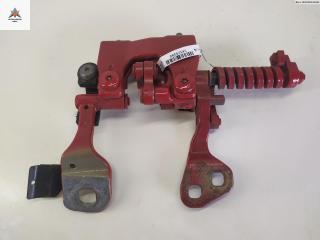 петля крышки багажника BMW 3 серия E90/E91/E92/E93 2007, красный, универсал, 7119042