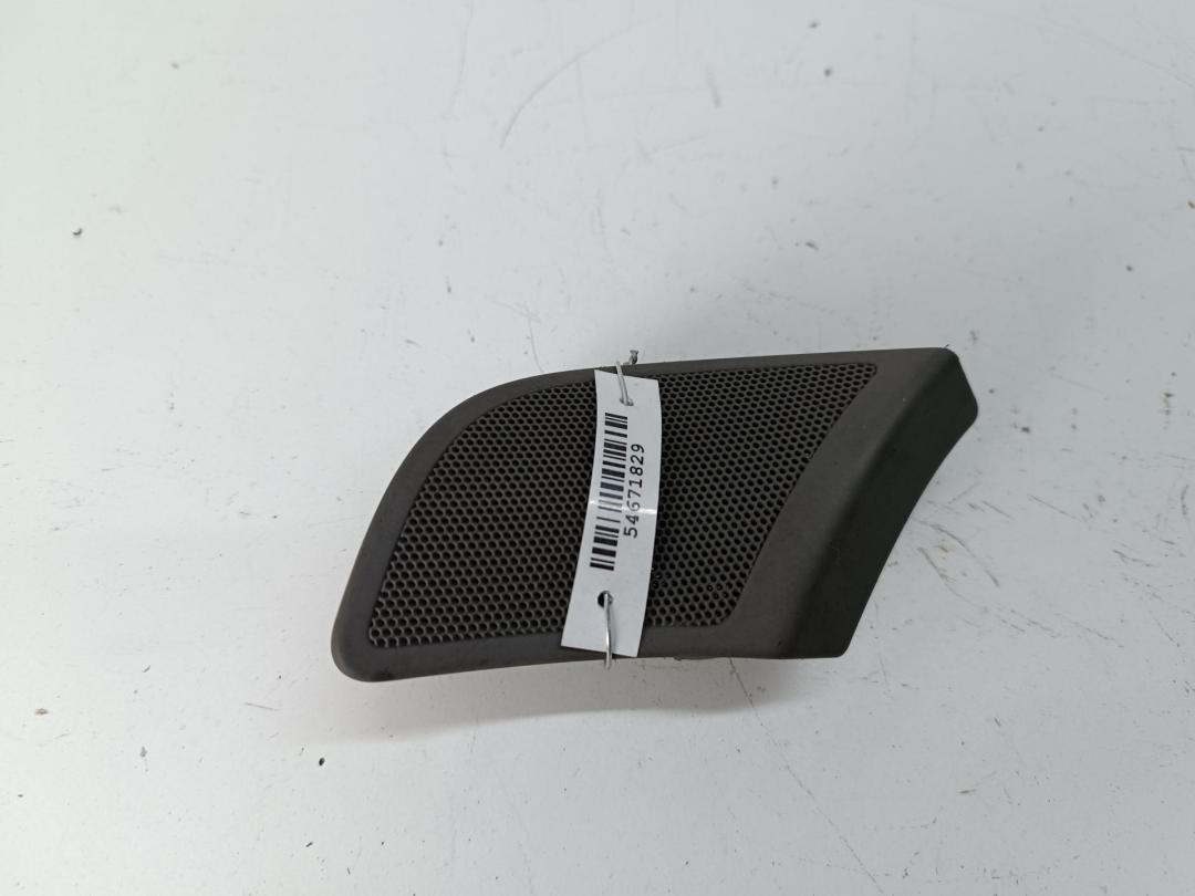 динамик высокочастотный (пищалка) Audi A4 B6 2002, 3.0 л., бензин, АКПП, красный, универсал, 8E0035399 - фото №1