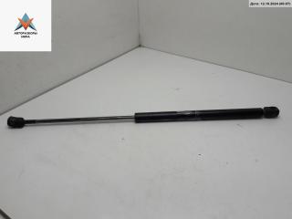 амортизатор крышки багажника (3-5 двери) Volkswagen Golf 3 поколение 1995, 1.4 л., бензин, МКПП, чёрный, хетчбэк 5 дв., 1H6827550A