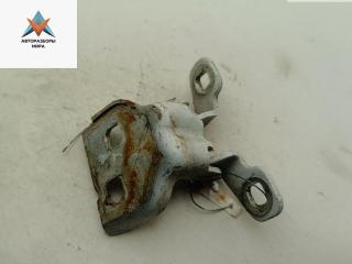 петля двери Dacia (Renault) Sandero I 2012, белый, хетчбэк 5 дв.